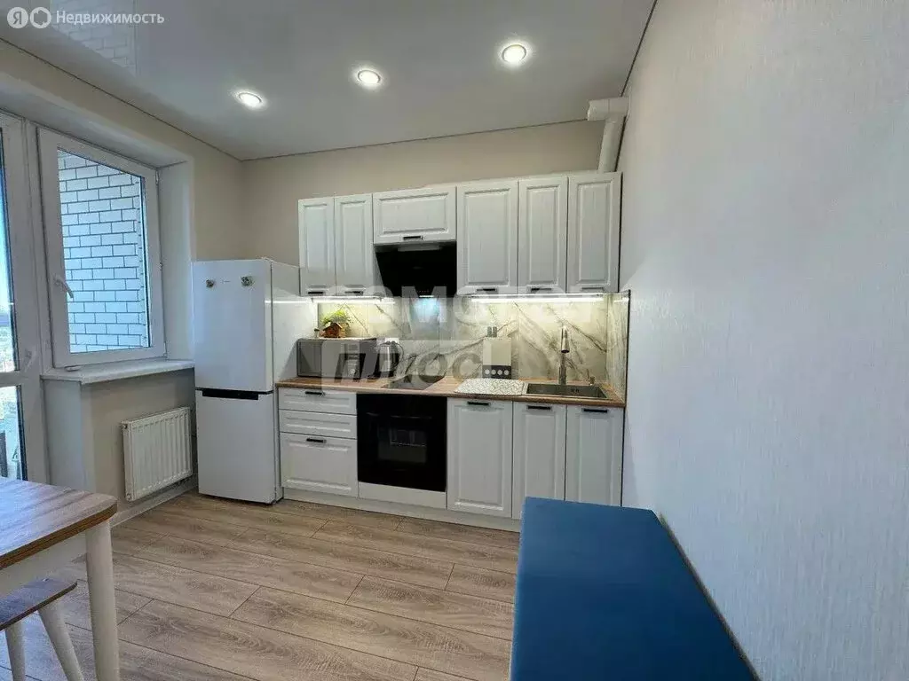 1-комнатная квартира: Тюмень, Дамбовская улица, 25к1 (35.5 м) - Фото 2