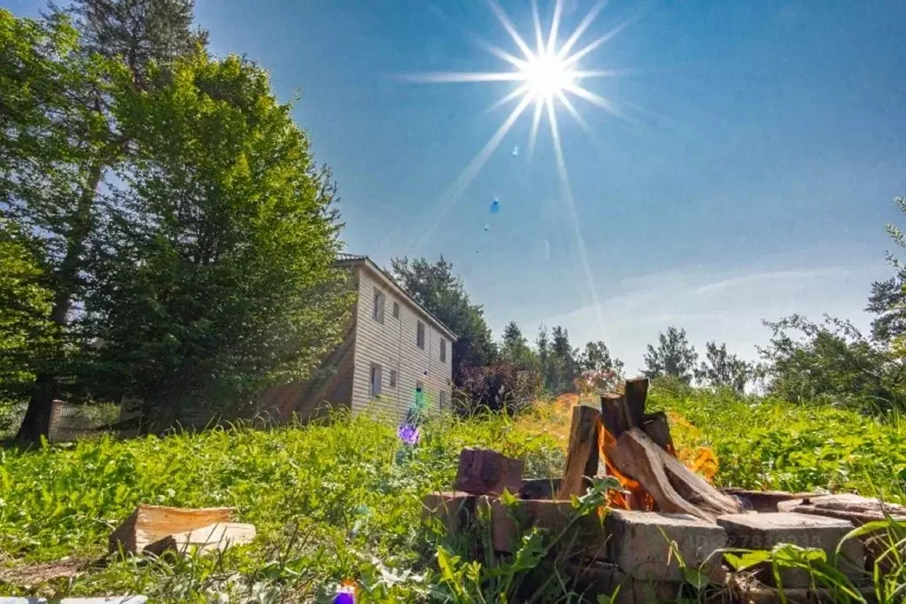 Дом в Ленинградская область, Выборгский район, Полянское с/пос, пос. ... - Фото 2