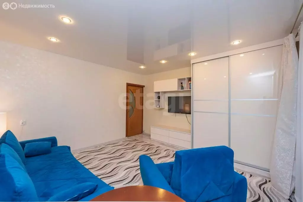 3-комнатная квартира: Пермь, Вижайская улица, 14 (64.8 м) - Фото 2