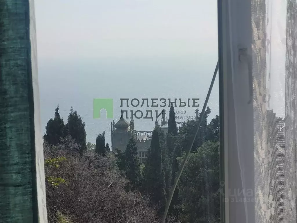 3-к кв. Крым, Алупка Ялта городской округ, ул. Амет-Хана Султана, 27 ... - Фото 0