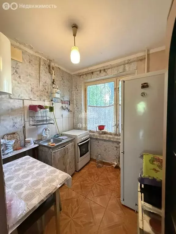 3-комнатная квартира: Керчь, переулок Юннатов, 16 (61.3 м) - Фото 1