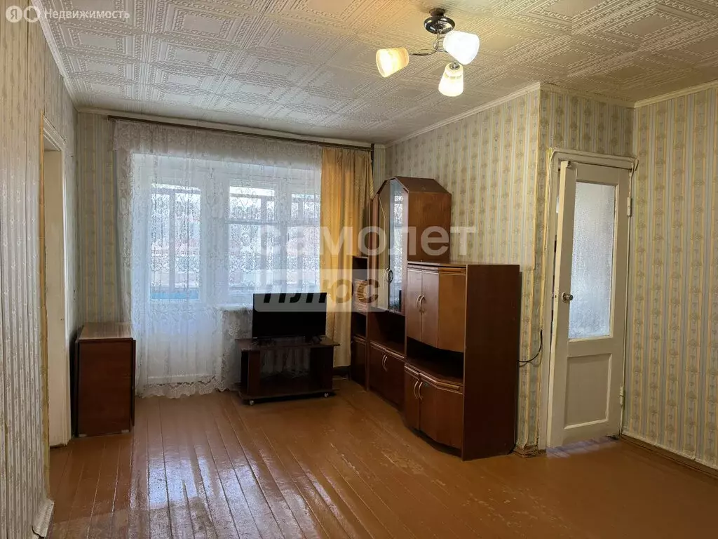 2-комнатная квартира: Новочебоксарск, Молодёжная улица, 21 (41.4 м) - Фото 1