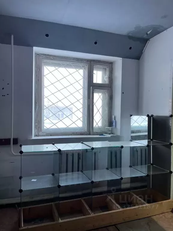 Помещение свободного назначения в Красноярский край, Северо-Енисейский ... - Фото 1