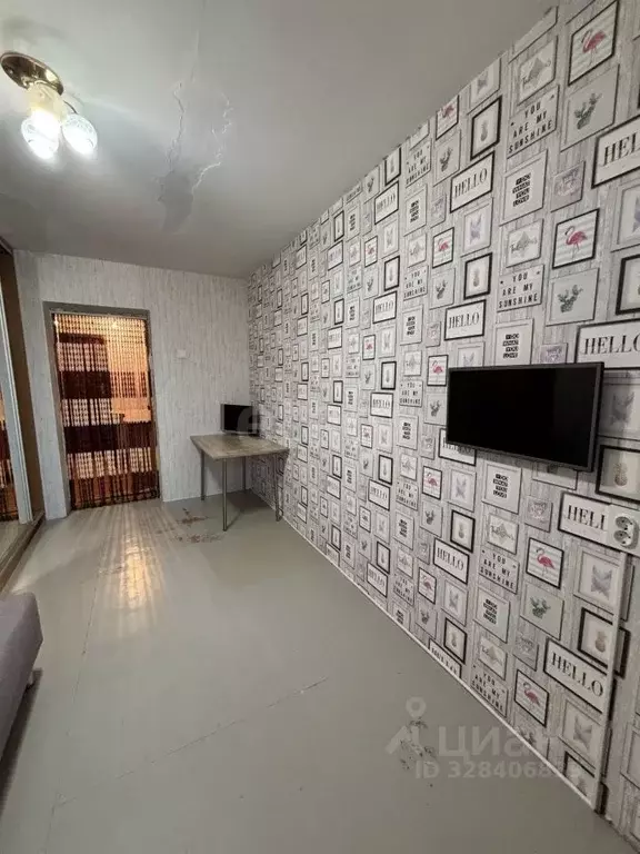 Комната Тюменская область, Тюмень Шаимский проезд, 5 (24.0 м) - Фото 1