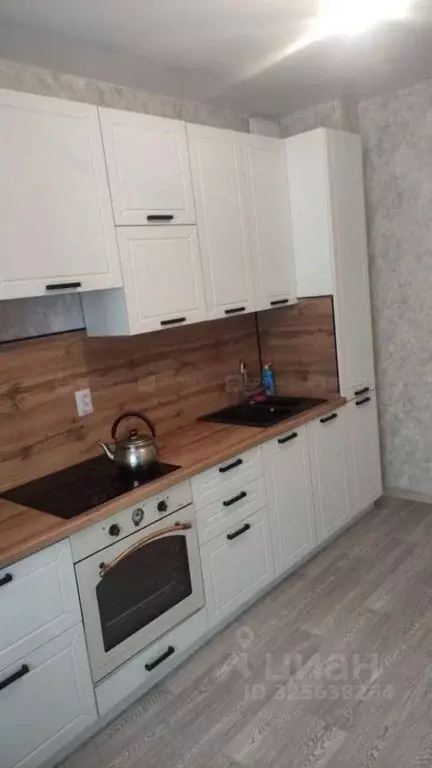 1-к кв. Татарстан, Зеленодольский район, Осиновское с/пос, с. Осиново ... - Фото 1