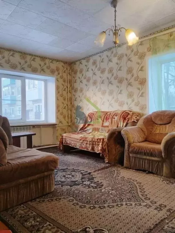 1-к кв. Самарская область, Сызрань ул. Декабристов, 187 (30.0 м) - Фото 0