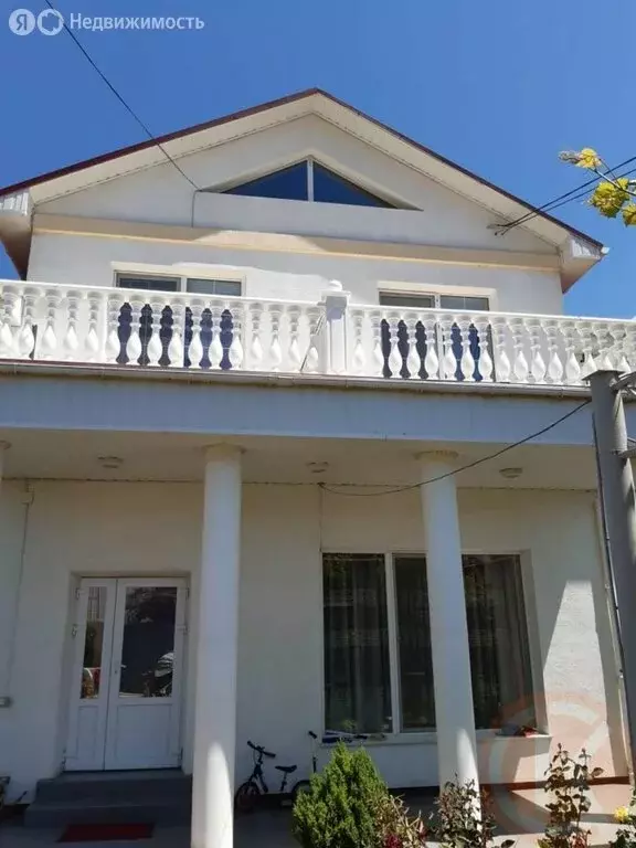 Дом в Саки, Трудовая улица, 1 (350.2 м) - Фото 1