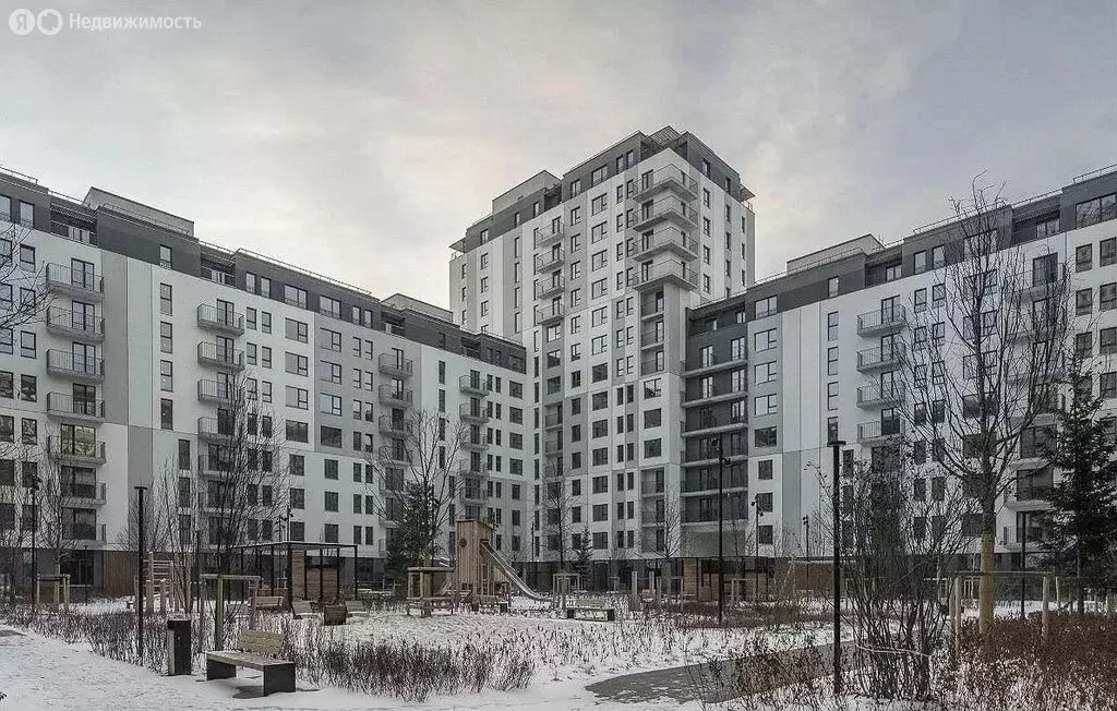 3-комнатная квартира: Тюмень, улица Республики, 205к1 (84 м) - Фото 1