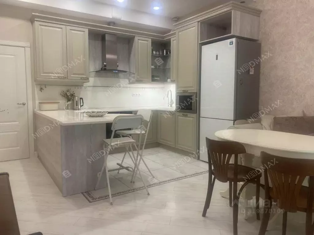 3-к кв. Санкт-Петербург Полтавский проезд, 3 (84.0 м) - Фото 0