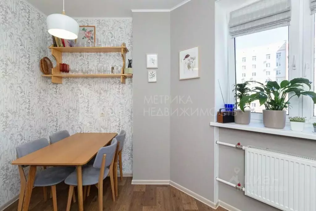 2-к кв. Тюменская область, Тюмень ул. Василия Гольцова, 9 (55.2 м) - Фото 0