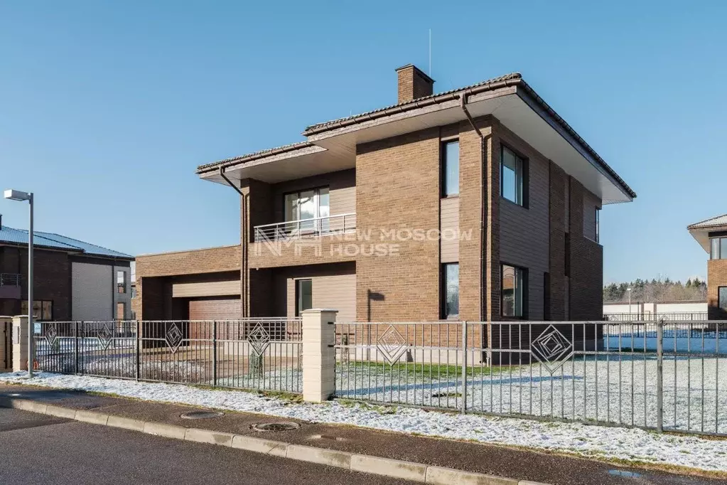 Коттедж в Москва Крекшино кп, ул. Клубничная, 39 (352 м) - Фото 1