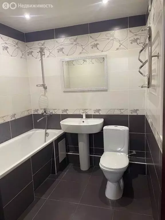 5-комнатная квартира: Краснодар, микрорайон Черёмушки, Бургасская ... - Фото 1