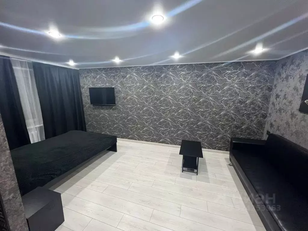 1-к кв. Тверская область, Вышний Волочек ул. Большая Садовая, 46-56 ... - Фото 1