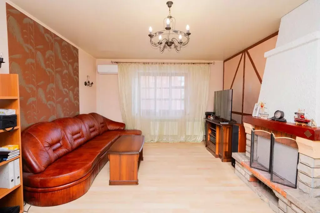 Дом в Воронежская область, Воронеж Задонье жилмассив, 16-й кв-л, 12 ... - Фото 2