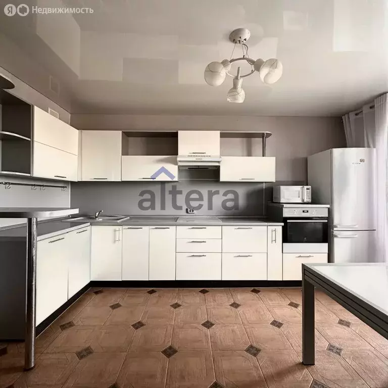 3-комнатная квартира: Казань, проспект Победы, 78 (94 м) - Фото 2