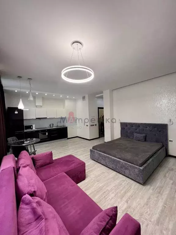 1-к кв. Белгородская область, Белгород Свято-Троицкий бул., 7 (45.0 м) - Фото 1