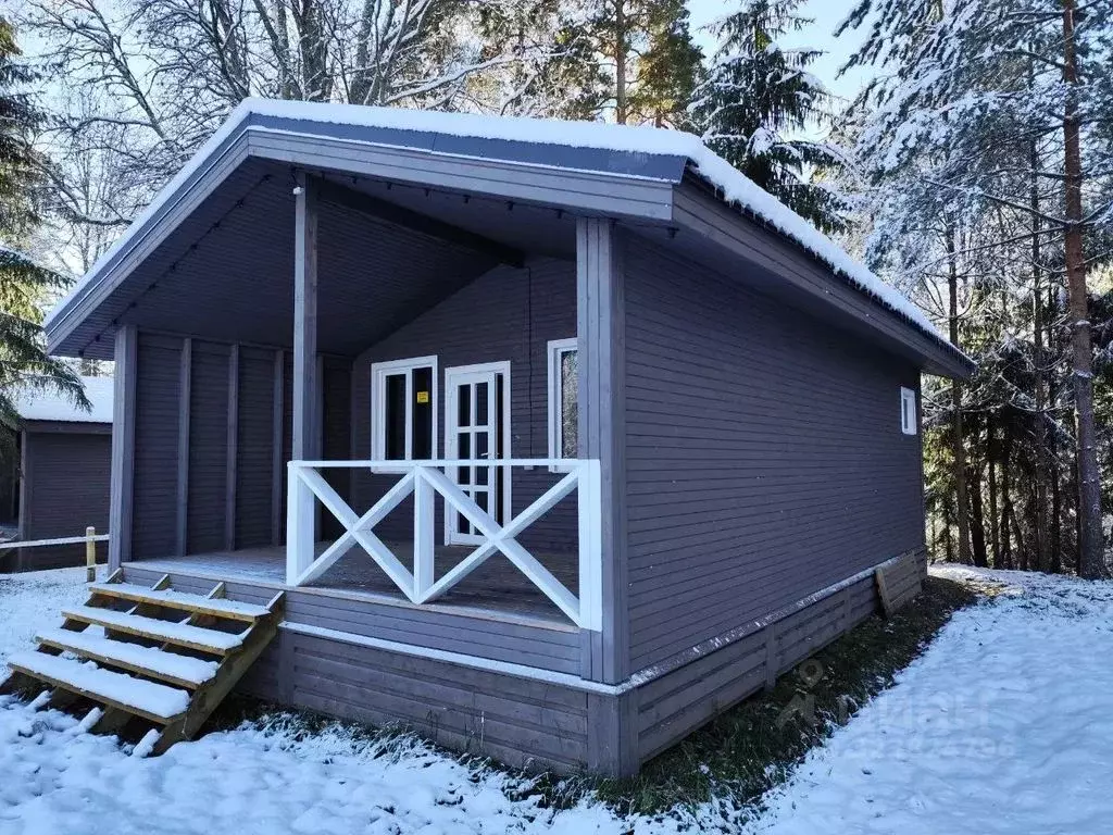 Дом в Ленинградская область, Гатчинский муниципальный округ, Сиверский ... - Фото 1