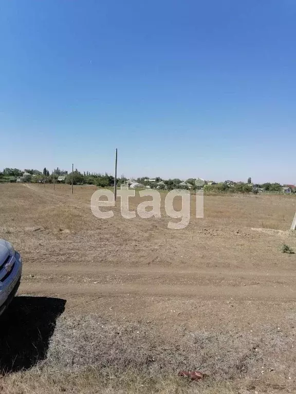 Участок в Крым, Кировский район, Журавское с/пос, с. Маковское ул. ... - Фото 1
