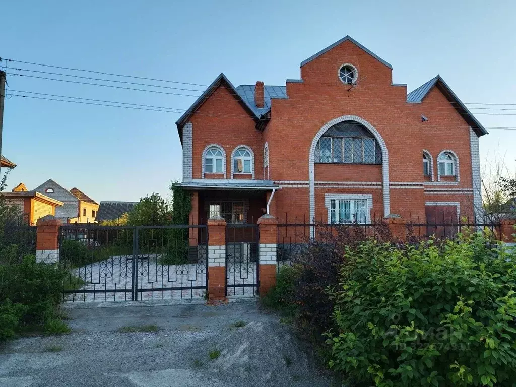 Дом в Алтайский край, Бийск городской округ, с. Фоминское ул. ... - Фото 2