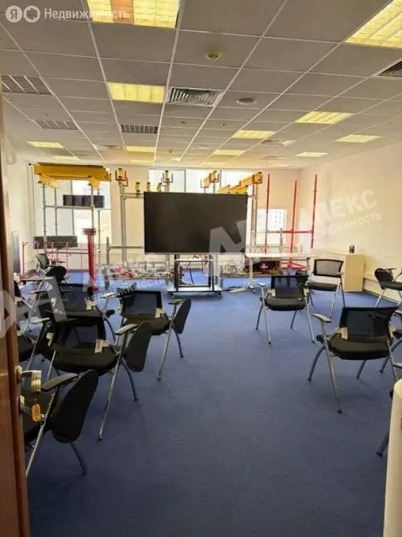 Офис (928 м) - Фото 1