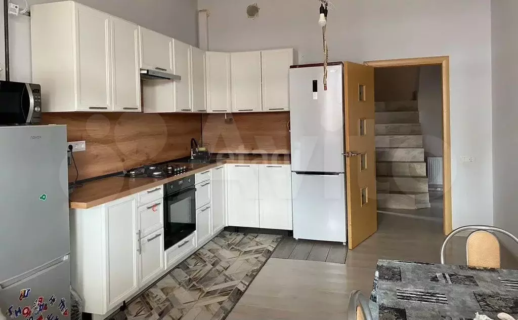 Дом 249 м на участке 6,5 сот. - Фото 0
