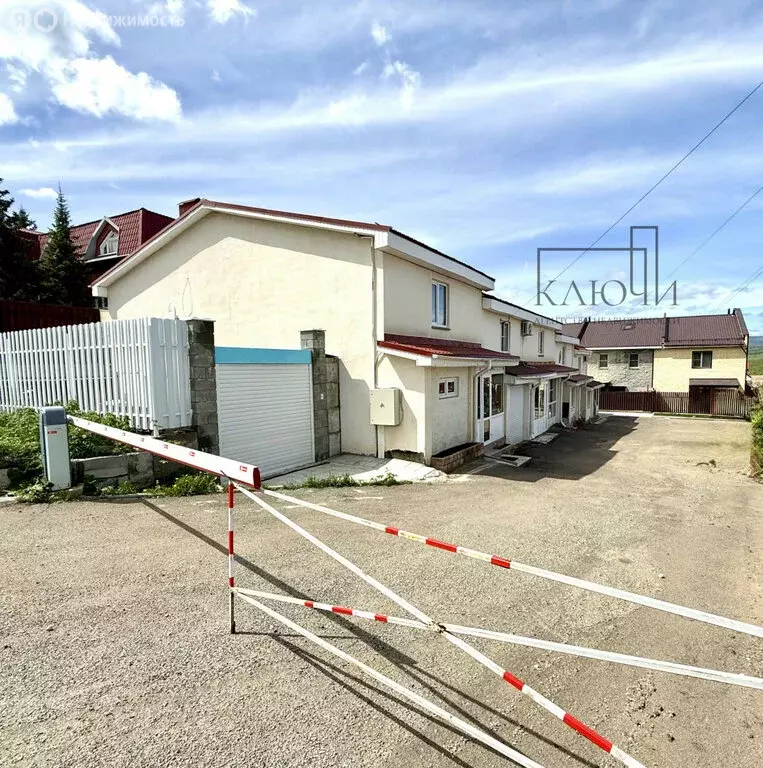 Дом в Абзелиловский район, Ташбулатовский сельсовет, село Кусимовского ... - Фото 0