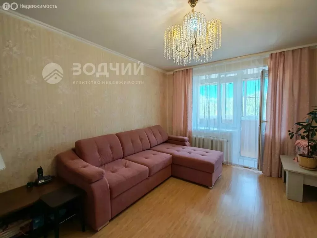 4-комнатная квартира: Канаш, улица Пушкина, 11 (77.9 м) - Фото 1