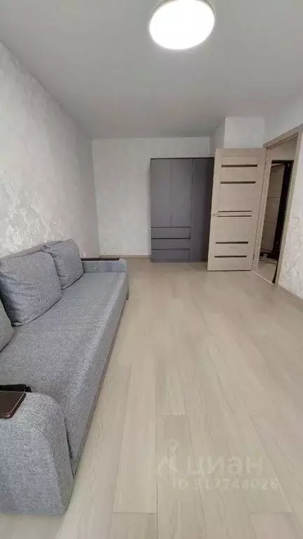 1-к кв. Удмуртия, Ижевск Парковая ул., 5А (33.0 м) - Фото 1