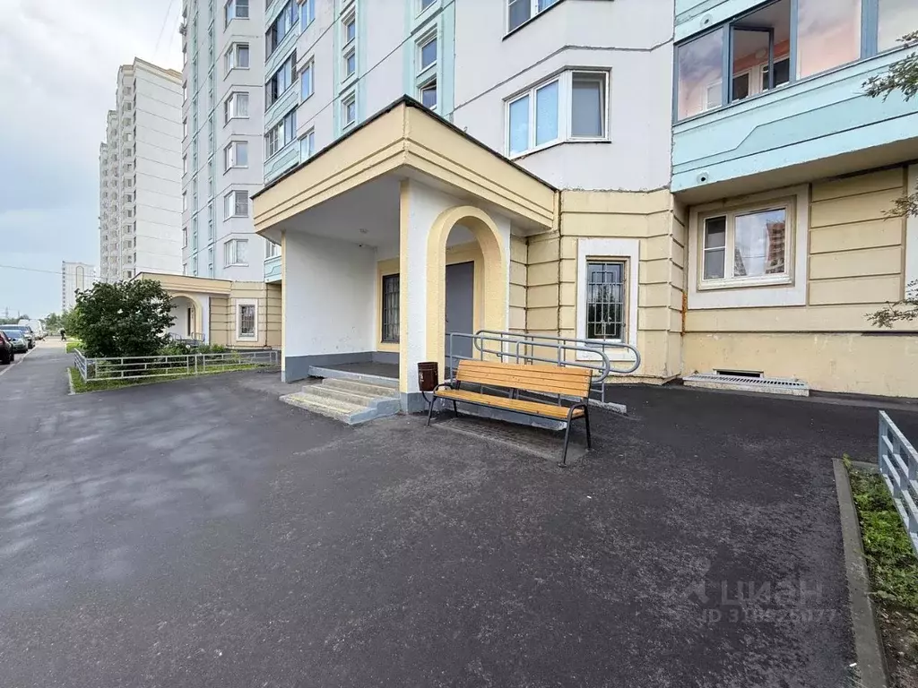 2-к кв. Московская область, Серпухов бул. 65 лет Победы, 21 (60.3 м) - Фото 0