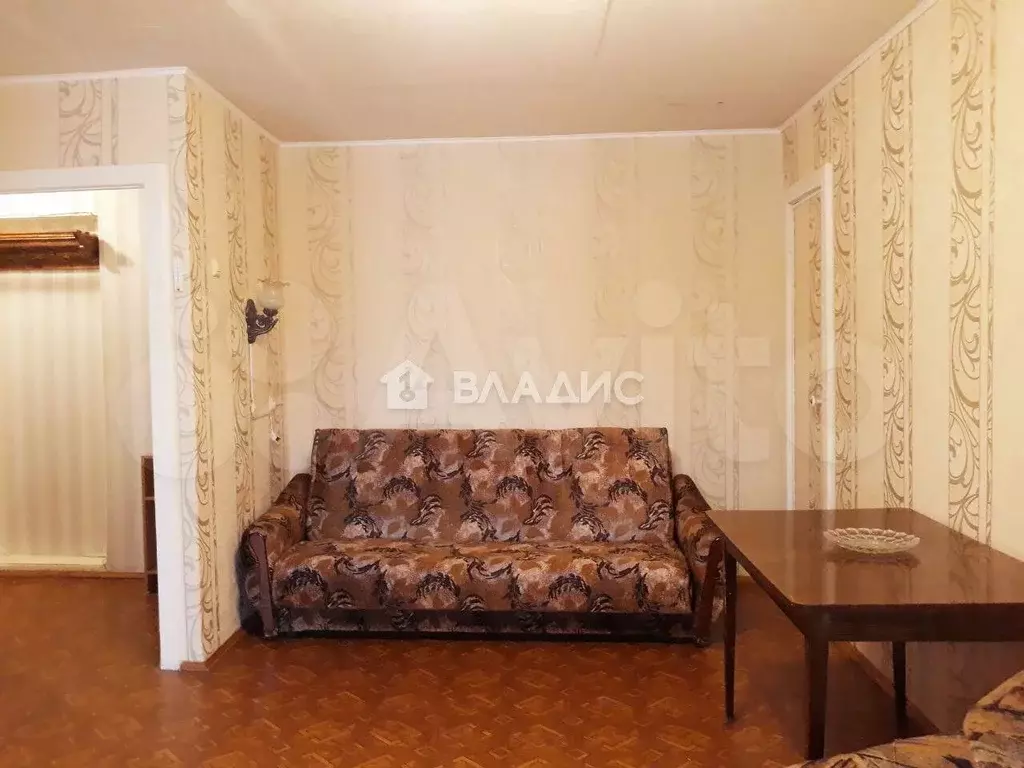 1-к. квартира, 30 м, 4/4 эт. - Фото 0