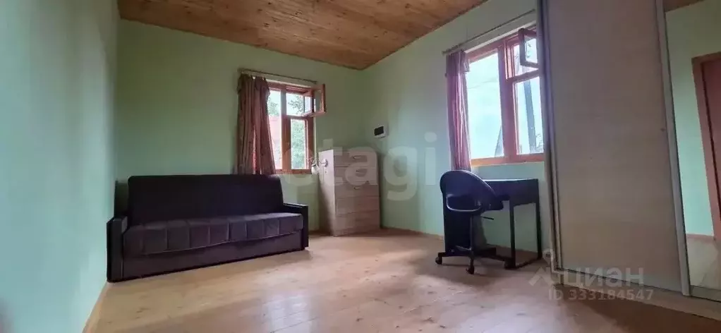 Дом в Татарстан, с. Верхний Услон ул. Октябрьская, 2 (52 м) - Фото 1