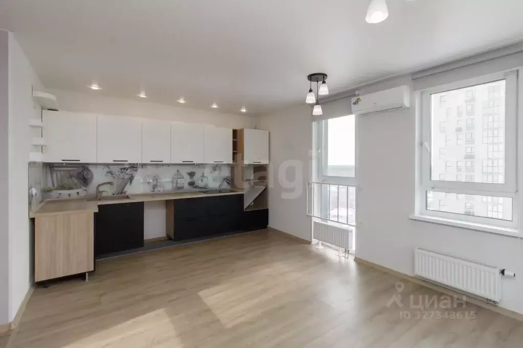 2-к кв. Тюменская область, Тюмень Родниковая ул., 2 (58.8 м) - Фото 1