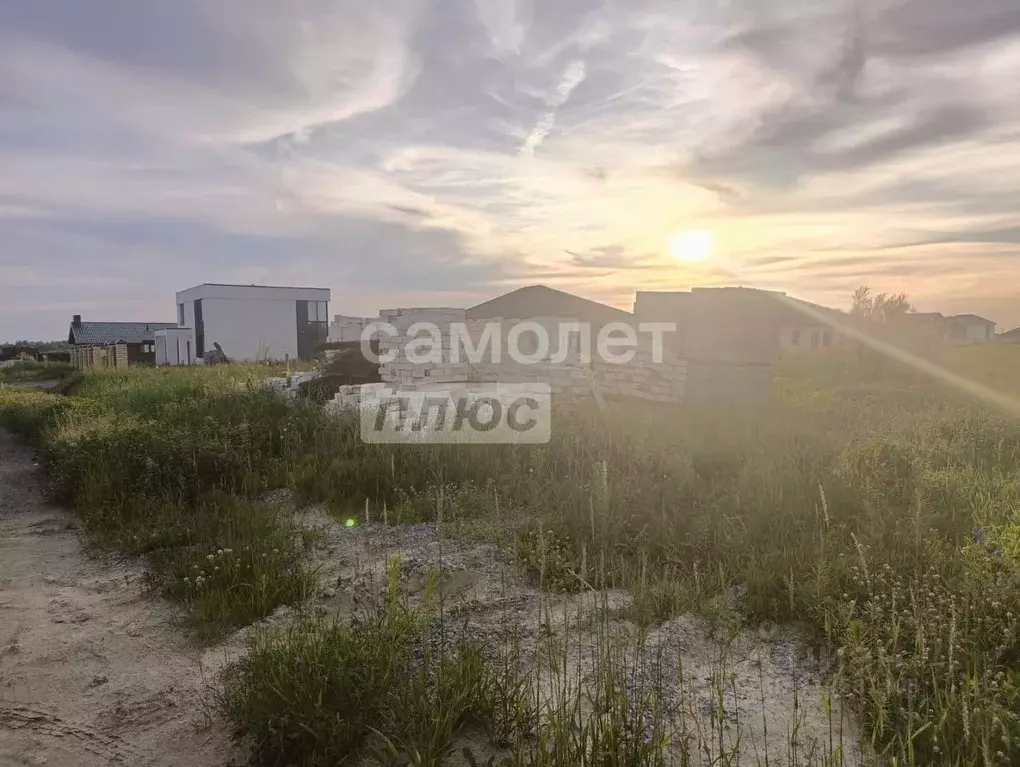 Участок в Московская область, Одинцовский городской округ, д. ... - Фото 1