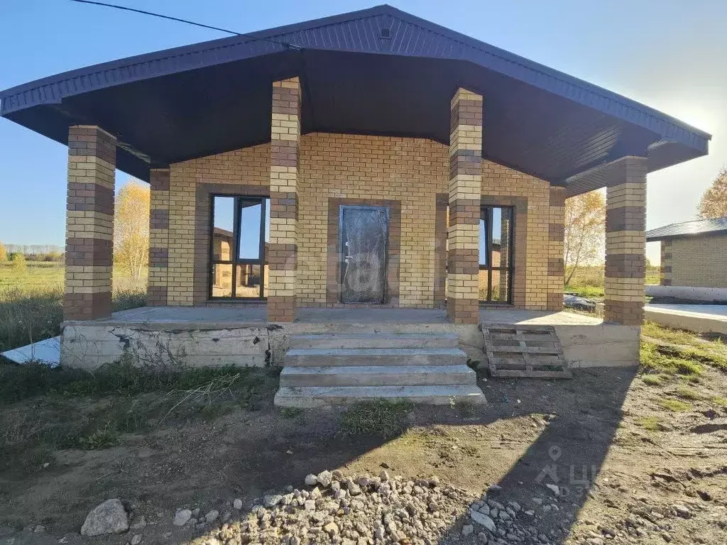 Дом в Башкортостан, Уфимский район, Русско-Юрмашский сельсовет, д. ... - Фото 1