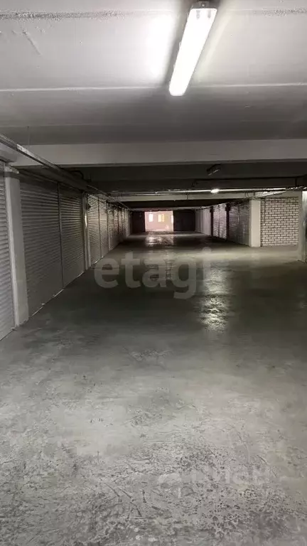 Гараж в Тюменская область, Тюмень ул. 50 лет ВЛКСМ, 16 (18 м) - Фото 0
