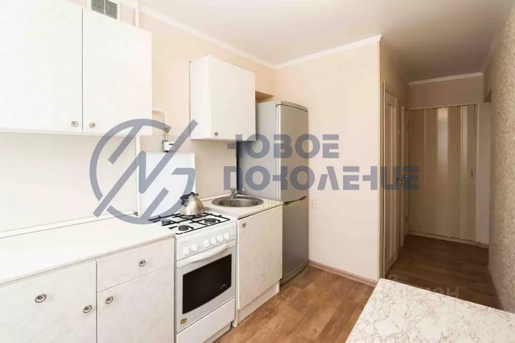 2-к кв. Омская область, Омск Московка-2 мкр, ул. Ярослава Гашека, 5/2 ... - Фото 1