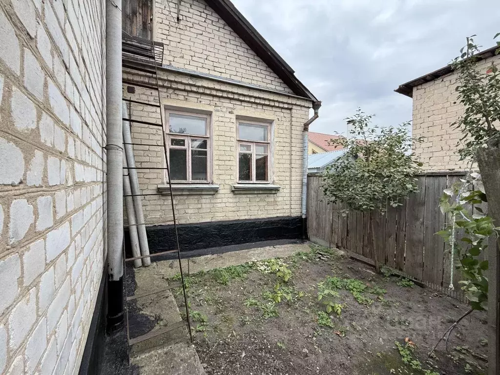 Дом в Воронежская область, Воронеж ул. Есенина (80 м) - Фото 1