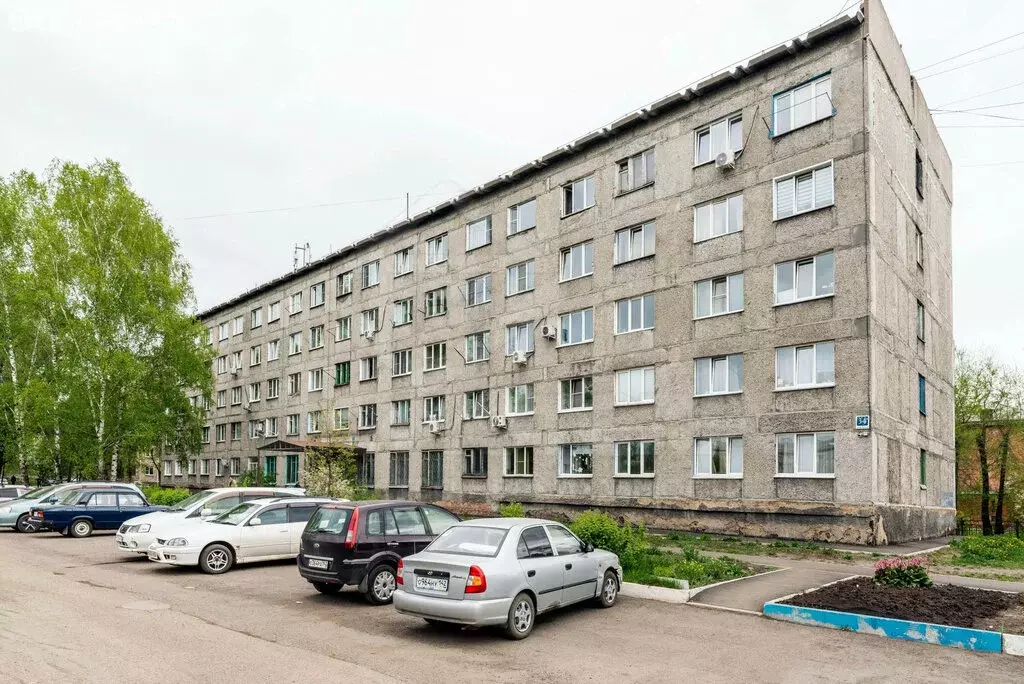 Квартира-студия: Новокузнецк, проспект Дружбы, 34А (18 м) - Фото 1