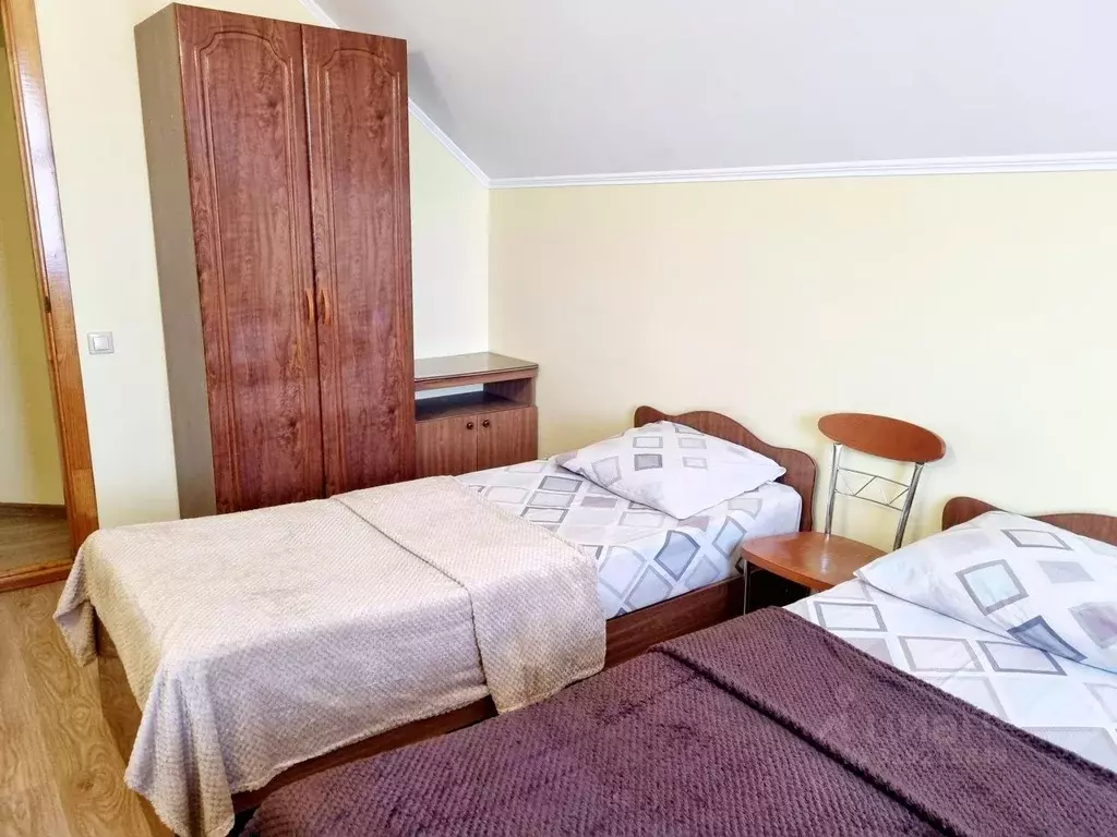Комната Краснодарский край, Геленджик Изумрудная ул., 24 (15.0 м) - Фото 1
