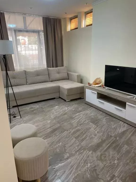 2-к кв. Краснодарский край, Сочи Центральный мкр, ул. Роз, 30Б (60.0 ... - Фото 2