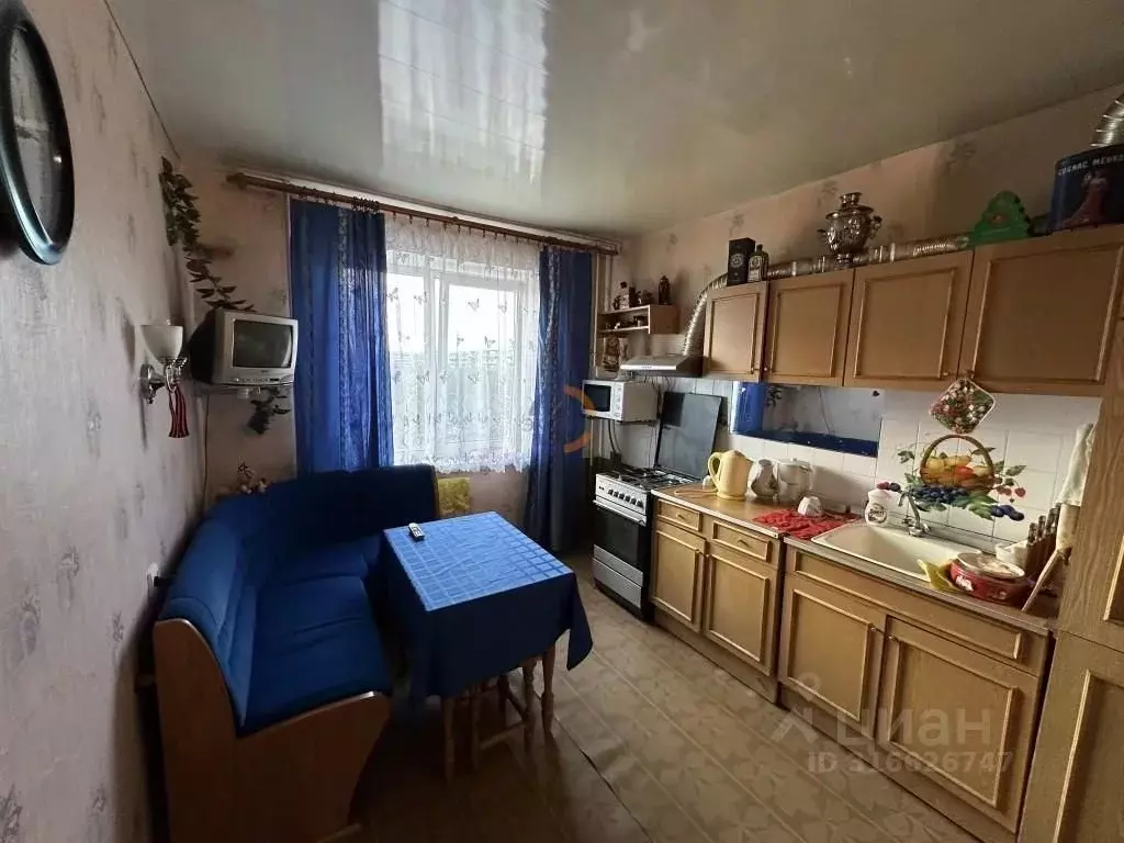 3-к кв. Новгородская область, Великий Новгород ул. Кочетова, 4 (63.0 ... - Фото 0