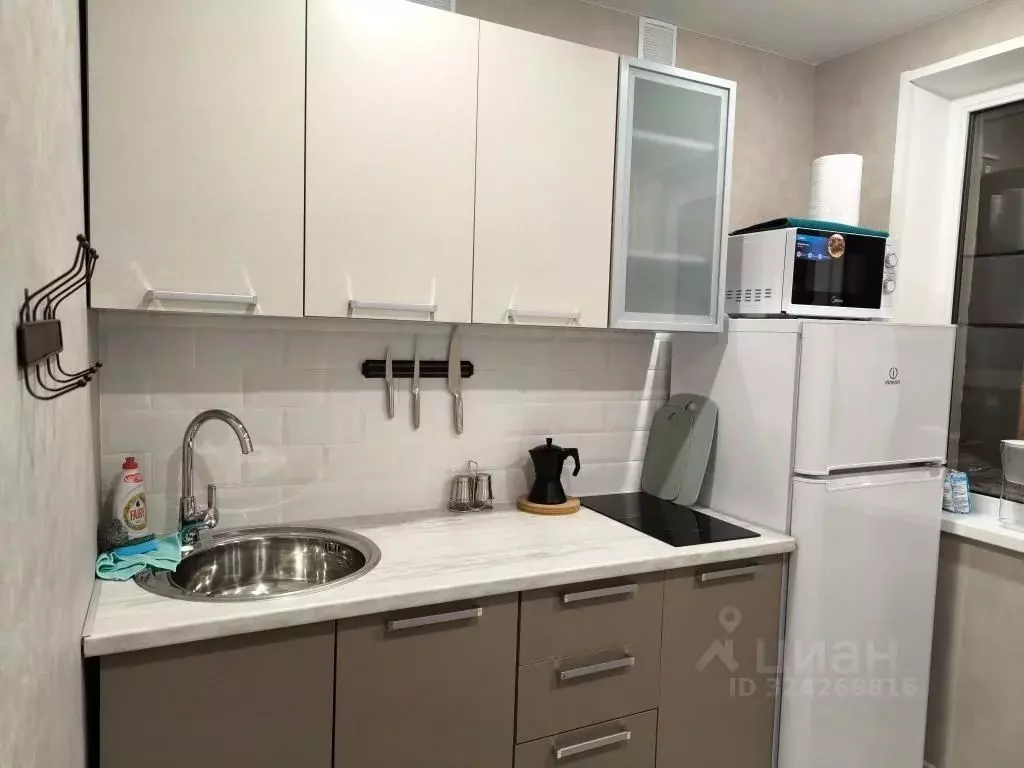 2-к кв. Мурманская область, Кировск ул. Мира, 7А (43.0 м) - Фото 2