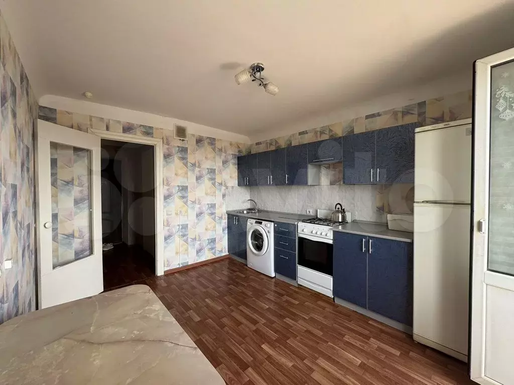 1-к. квартира, 36 м, 4/10 эт. - Фото 1