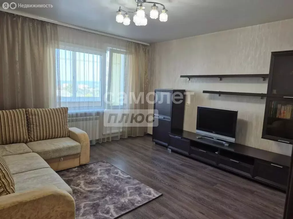 3-комнатная квартира: Иркутск, улица Баумана, 185 (67 м) - Фото 1