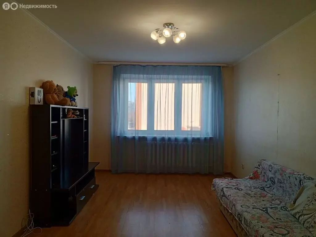 3-комнатная квартира: Тюмень, улица Домостроителей, 38 (70 м) - Фото 2