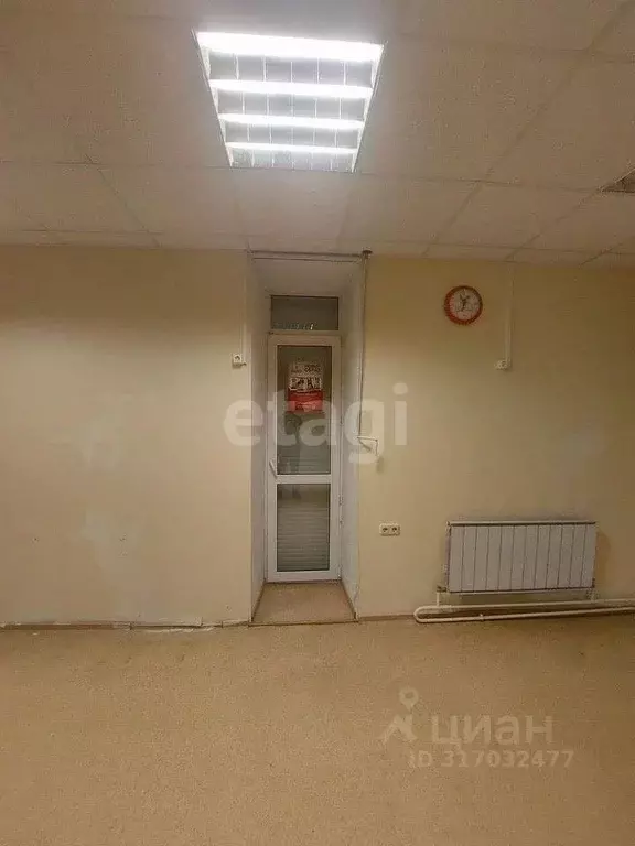 Офис в Свердловская область, Екатеринбург ул. Начдива Онуфриева, 10 ... - Фото 0
