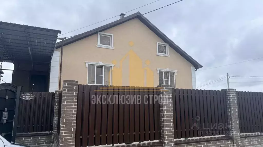 Дом в Ставропольский край, Ессентуки ул. Имени Н. Панасенко, 68 (99 м) - Фото 1