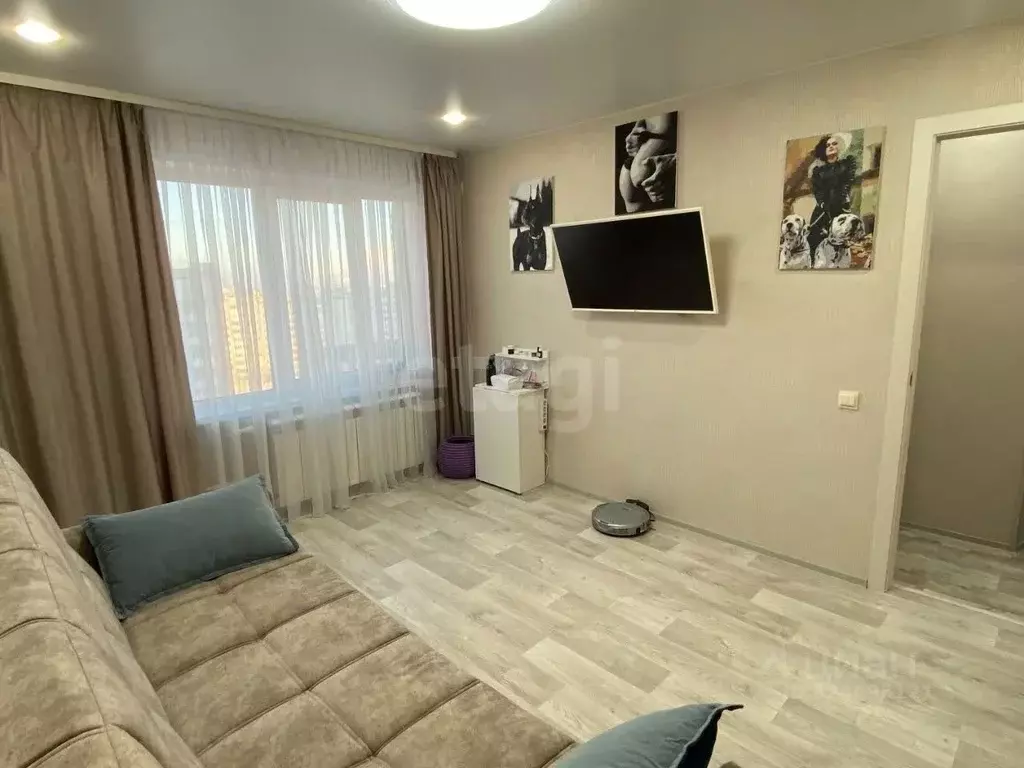 1-к кв. Удмуртия, Ижевск Удмуртская ул., 204 (29.0 м) - Фото 1