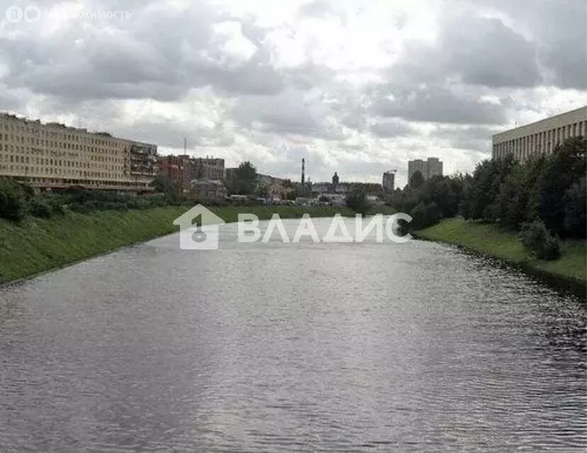 1к в 10-комнатной квартире (13.3 м) - Фото 1