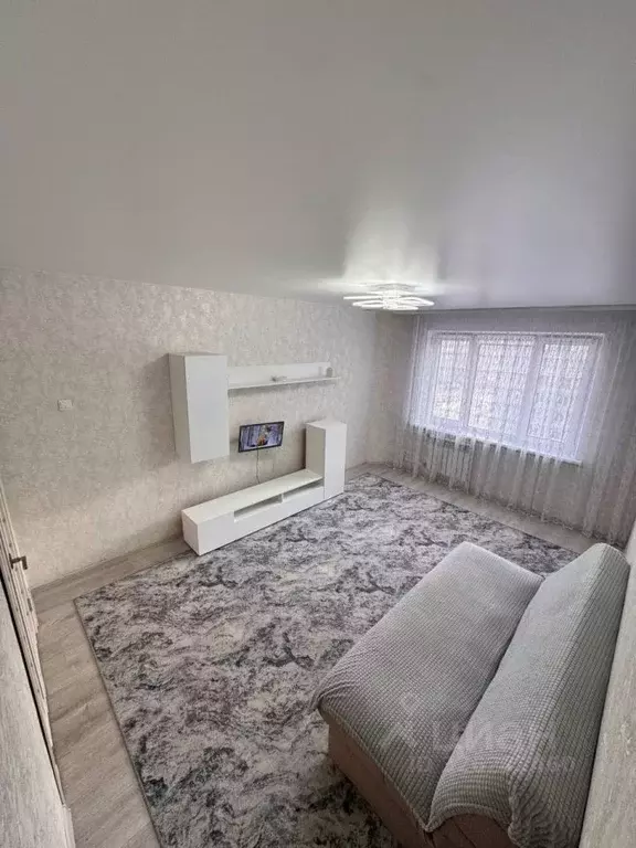 3-к кв. Омская область, Омск ул. Крупской, 1 (63.5 м) - Фото 2